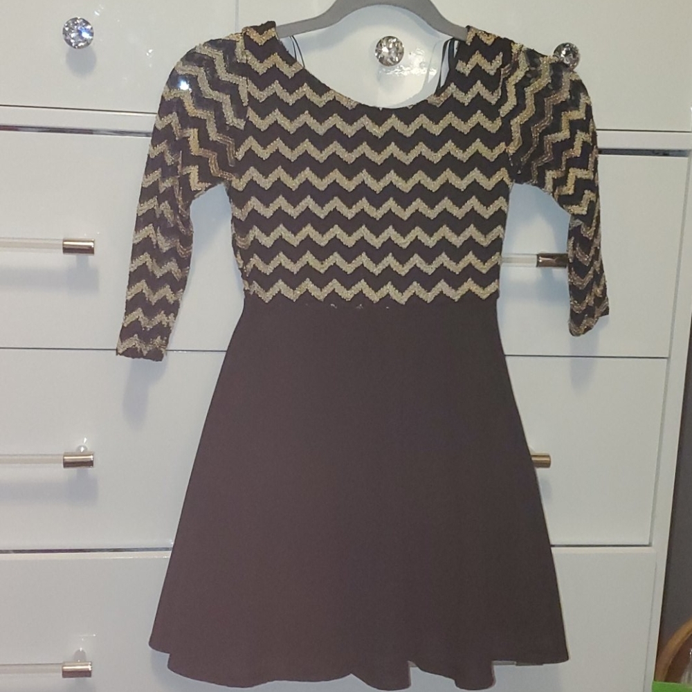 Black and gold dress.